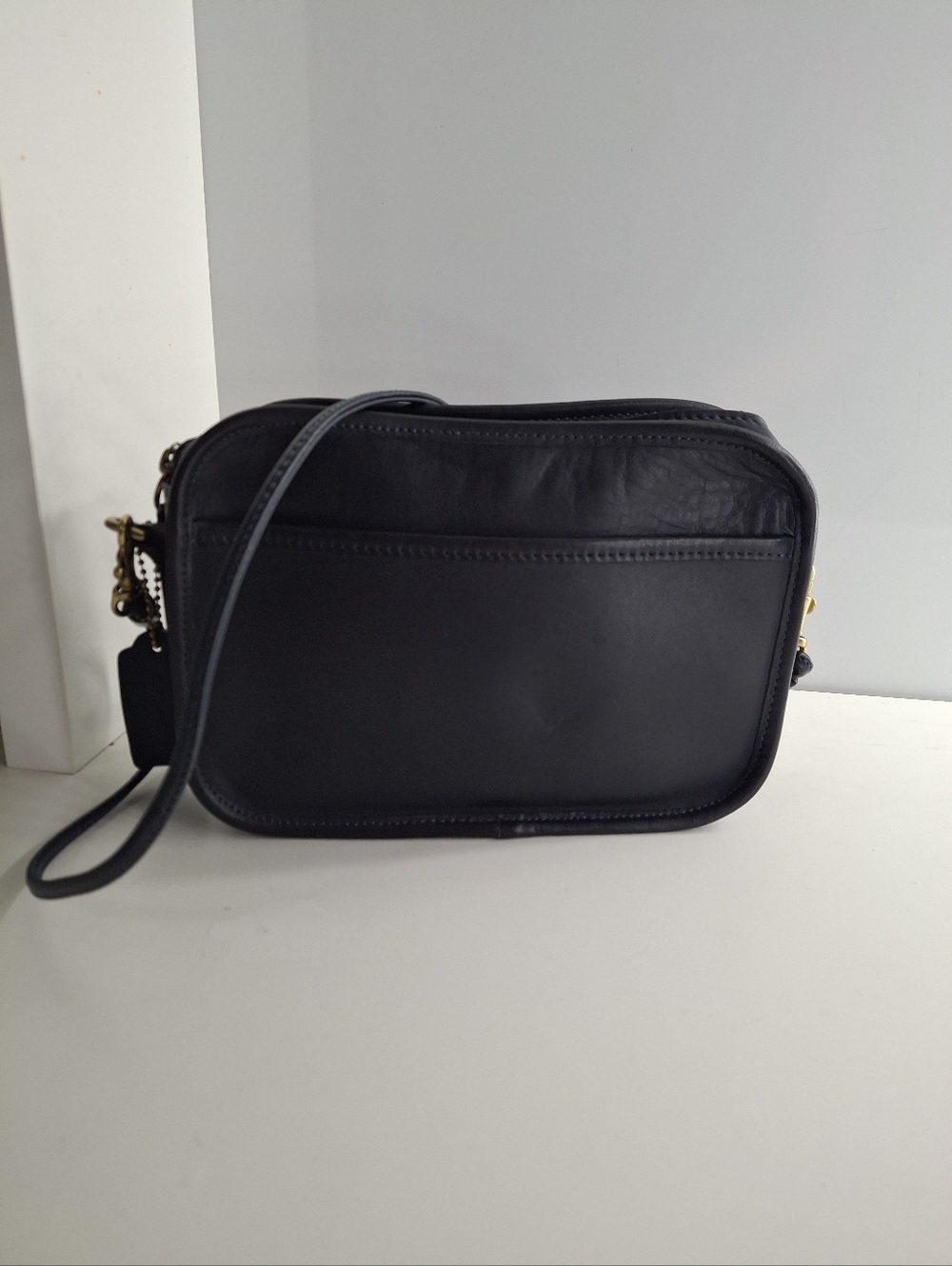 Coach Vintage Black Leather Carnival Crossbody Bag 9925 Made In USA 1993